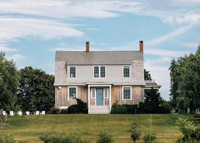 House Island Private Residence - Watchhouse